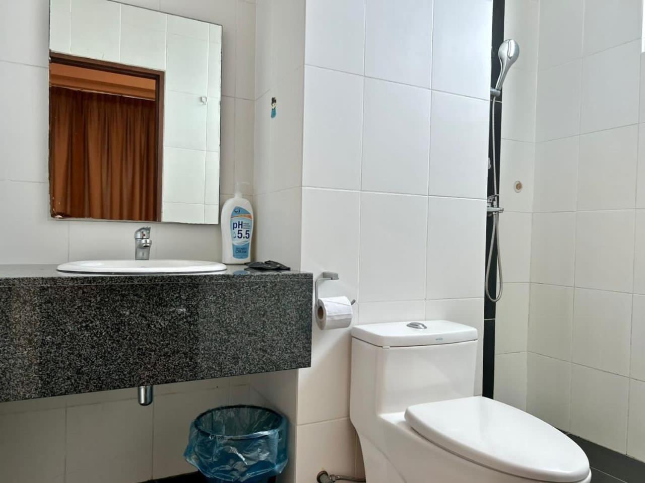 Apartment Jeff And Ricky Homestay 8 Boulevard Imperial Kuching